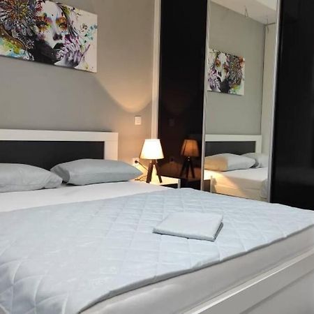 Centar One Apartmant Skopje Eksteriør bilde